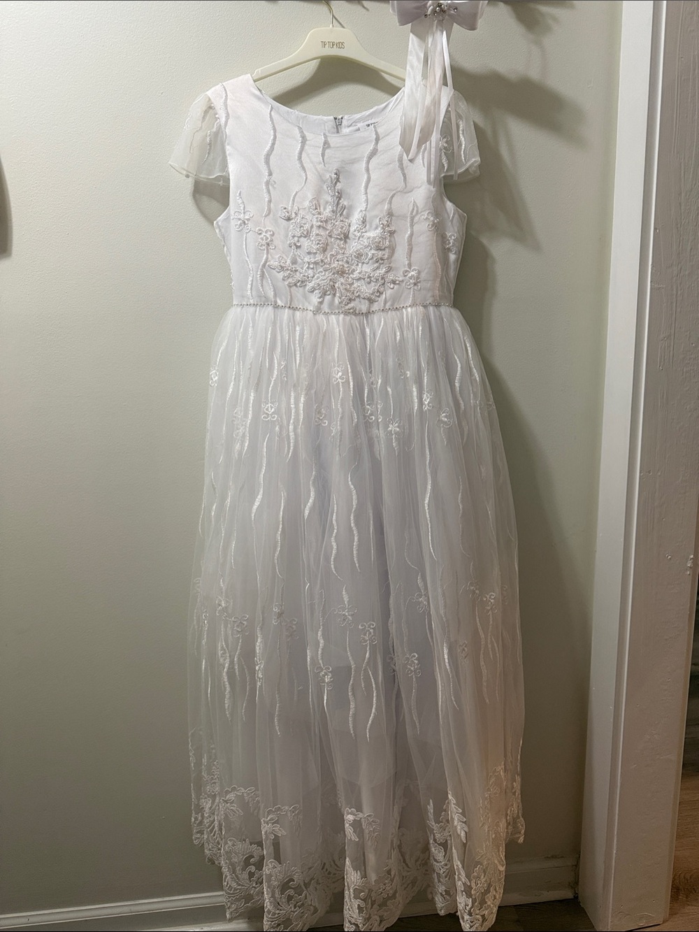 Tip Top Kids White Embroidered Tulle Party Dress Flower Crown With Bow Size 18